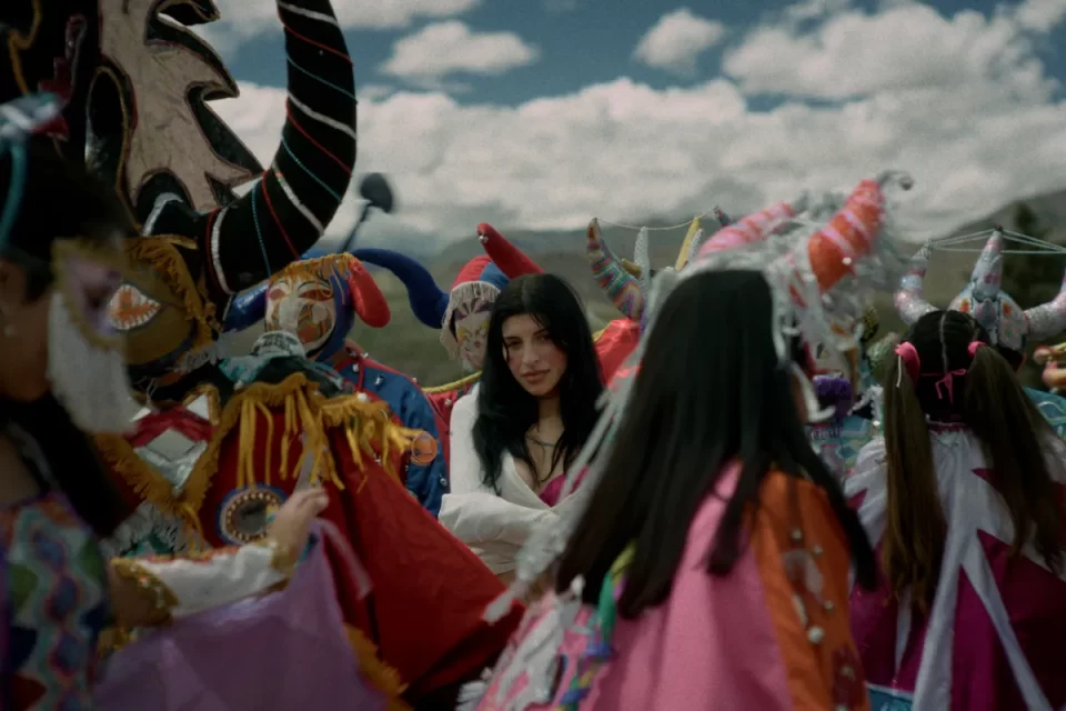 Cazzu estrenará un disco con el sello distintivo de Jujuy