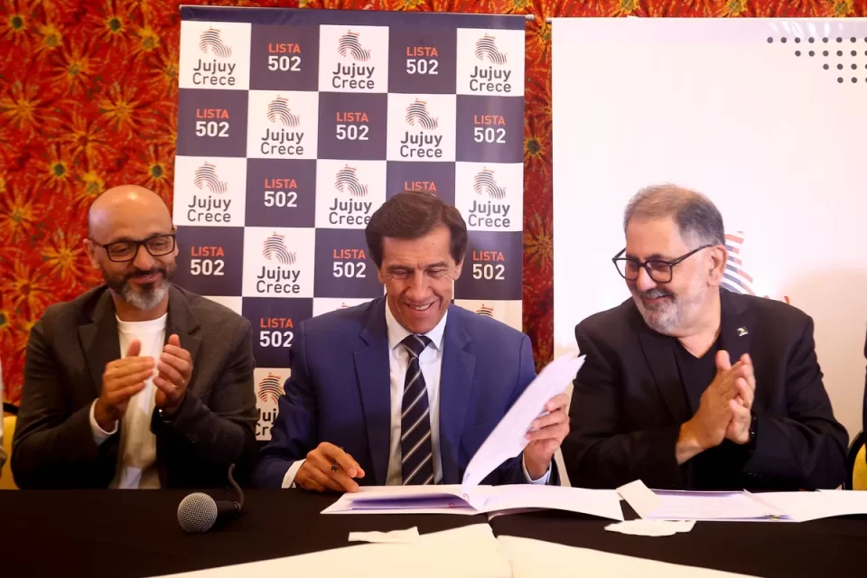 Jujuy: El Gobierno aportará más de  mil millones para sostener el boleto estudiantil gratuito