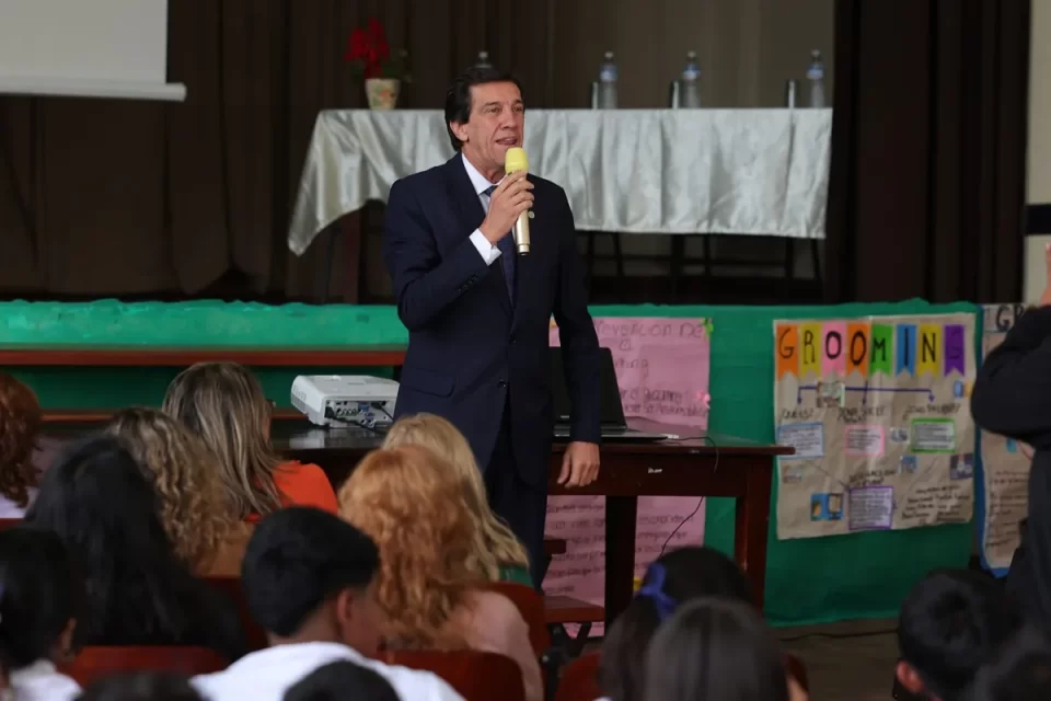 Jujuy: Se impulsa un programa de capacitación para combatir la violencia digital