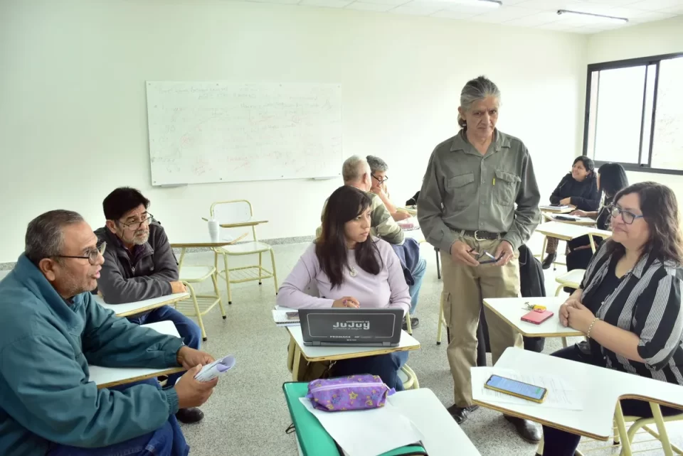 La primera jornada institucional de nivel superior tuvo una «activa participación»