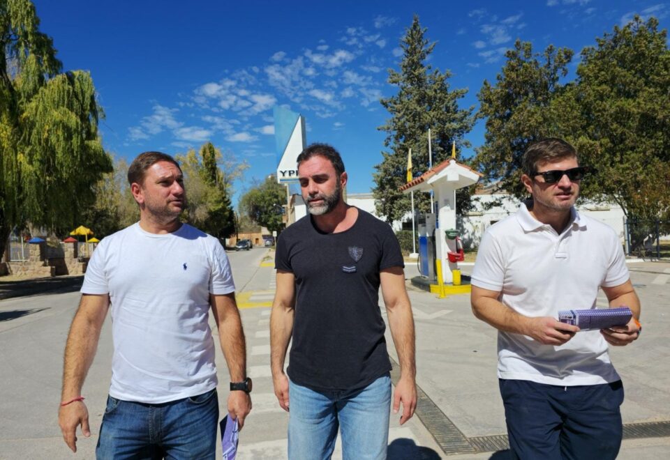 Candidatos de La Libertad Avanza recorren el interior para llegar con sus propuestas de «cambio»