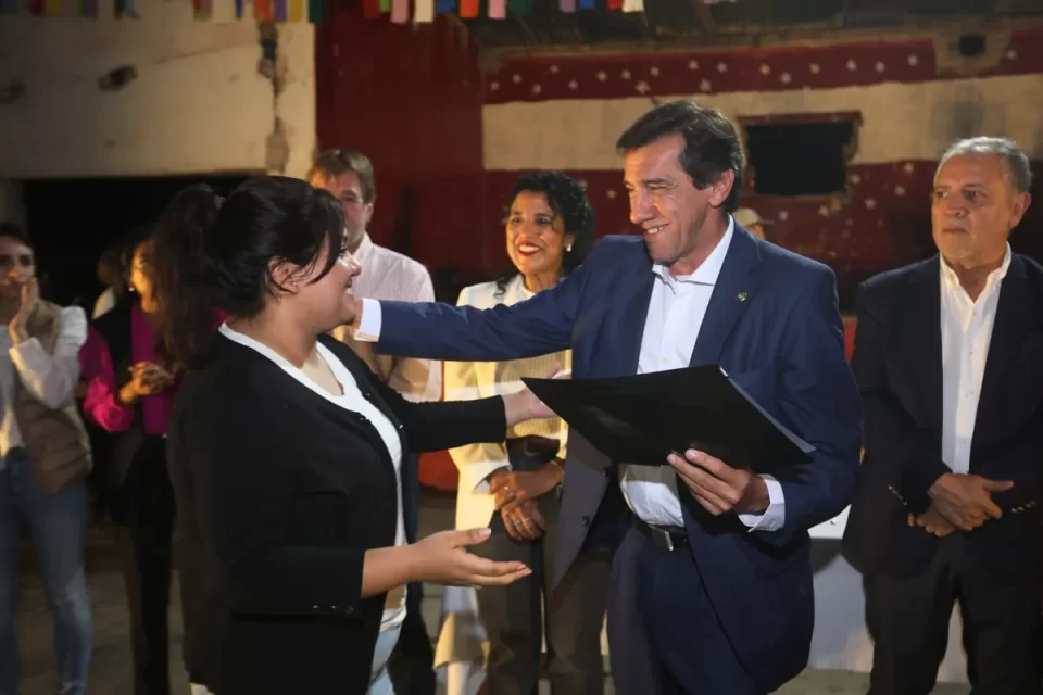 Sadir entregó certificados de adjudicación a 385 familias de San Pedro y La Esperanza