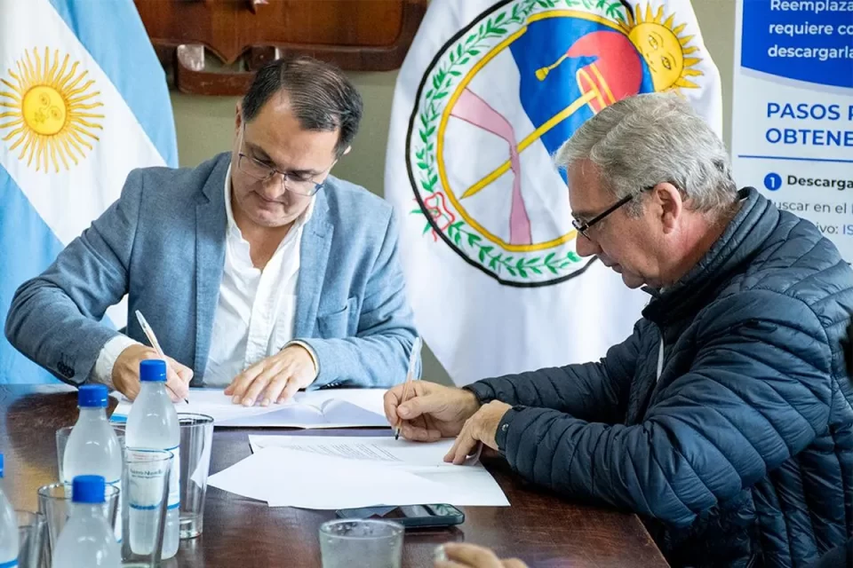 El ISJ rubricó convenio de colaboración con el Concejo Deliberante