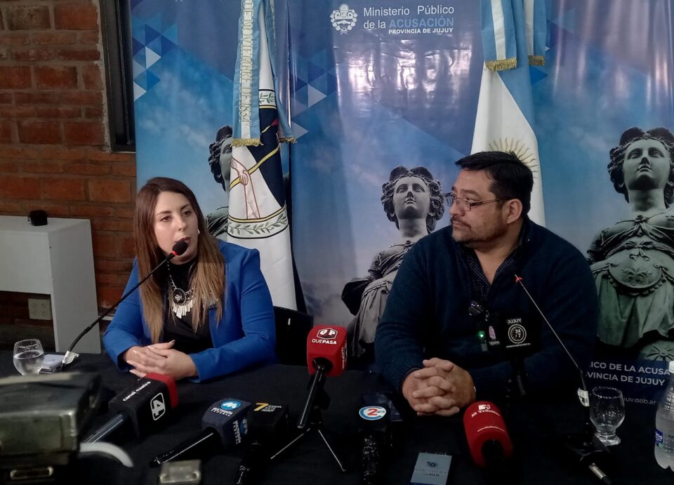 Cuerpos calcinados en Pampa Blanca: Investigan los homicidios y no descartan ninguna hipótesis