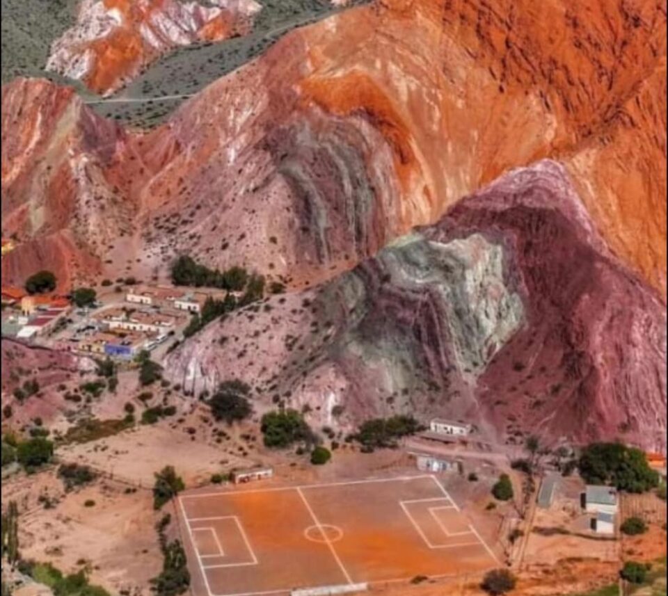 Gimnasia apuesta a la formación de futuros craks en tierras coloradas de Purmamarca