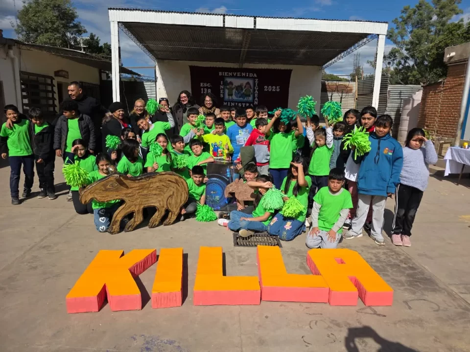 Estudiantes de Palma Sola que bautizaron a «Killa», recibieron su premio