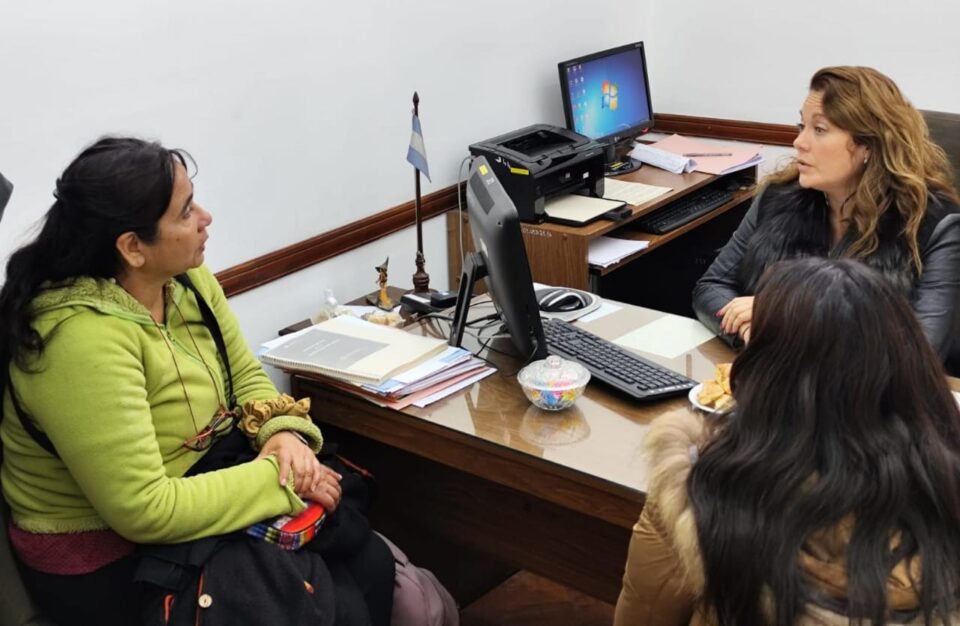 Legisladora se reunió con madres que luchan contra el bullying