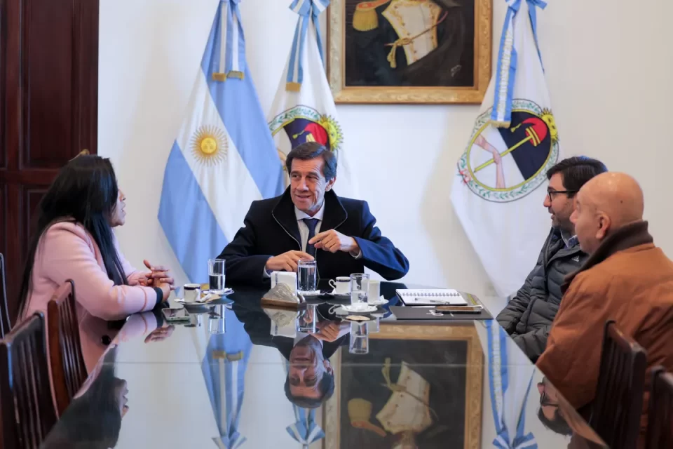 Sadir se reunió con autoridades de Vialidad Nacional