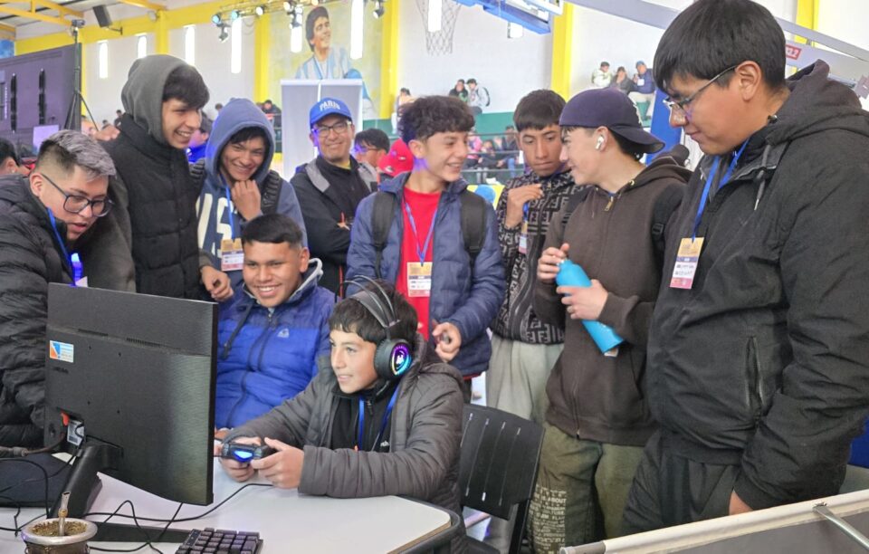 Primer Desafío Gamer en La Quiaca con gran convocatoria juvenil