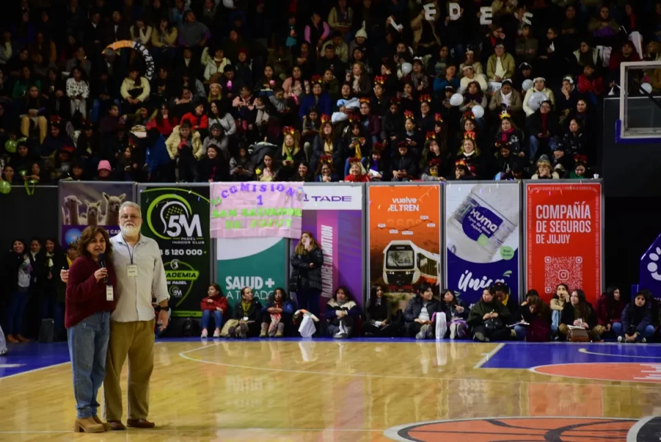 El neurocientífico Hernán Aldana disertó sobre la importancia de las emociones en el aula