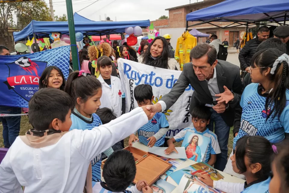 El gobernador participó de la devoción a Santa Anita en Alto Comedero