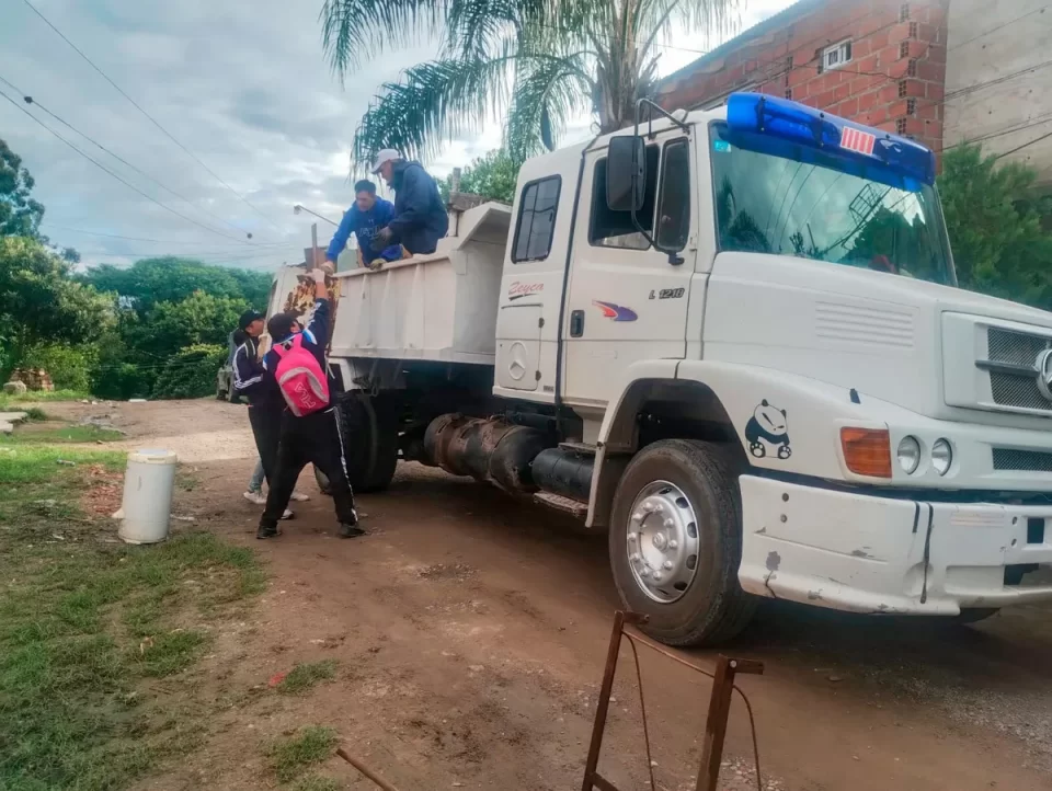 Operativo de descacharrado para la prevención del dengue