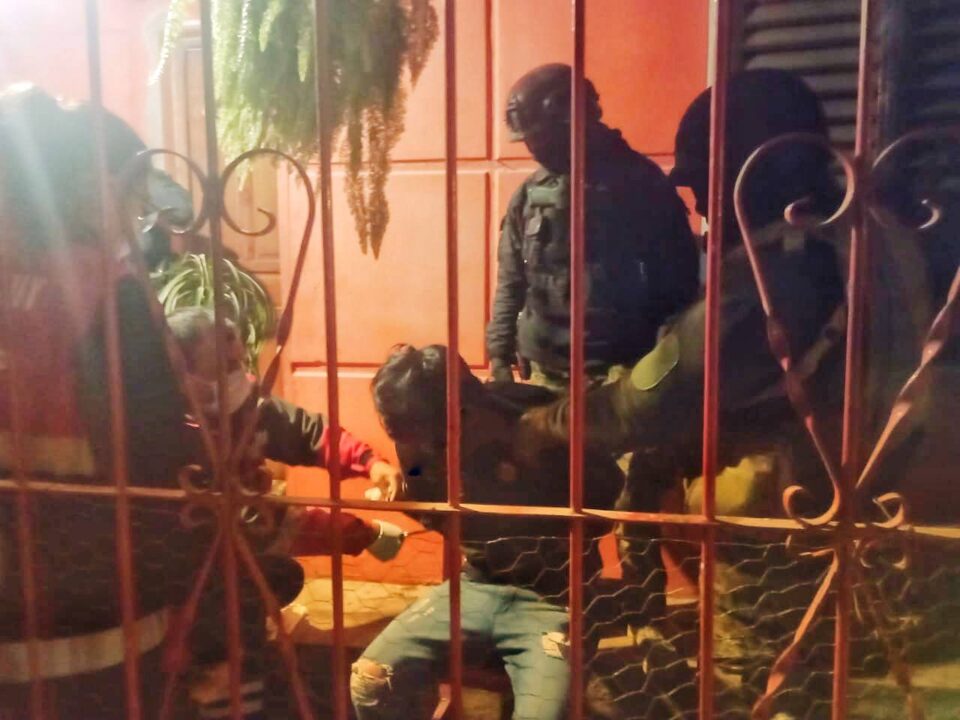 Ebrio y agresivo amenazaba con quitarse la vida en Palpalá