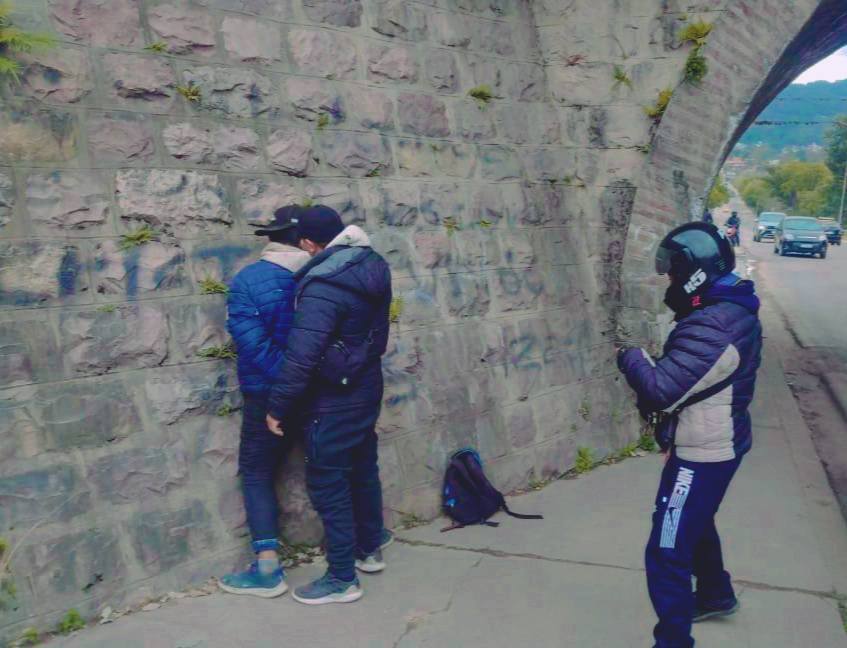 Armado con un cuchillo, era una amenaza para los transeúntes