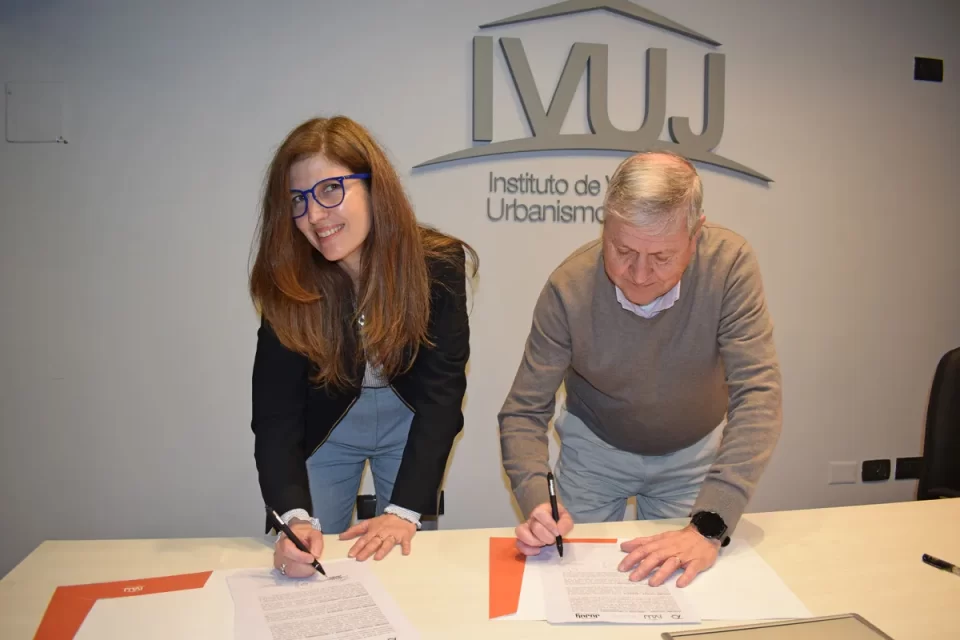 Jujuy: Gobierno y empresas firmaron contratos para ejecutar 288 departamentos