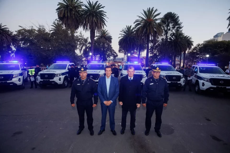 Jujuy: Catorce nuevas camionetas para fortalecer el sistema de seguridad