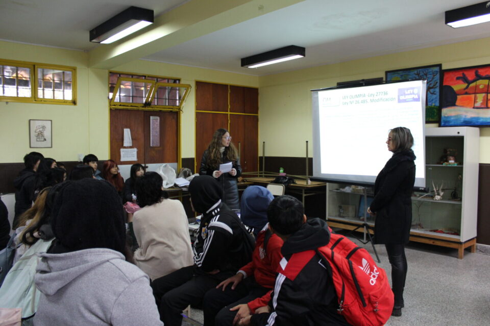 Violencia digital: Más de 1.300 alumnos secundarios participaron de los talleres