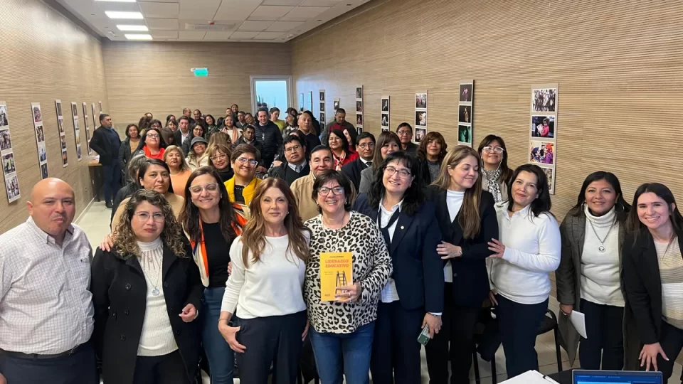 Con espacios para la reflexión y educación, se desarrolla con éxito la Feria del Libro en Jujuy