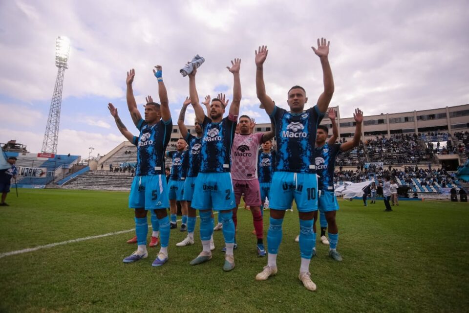 Gimnasia va por más que tres puntos ante el cuervo salteño