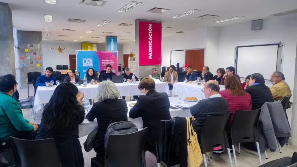 Jujuy: El Gobierno llevó una propuesta «superadora» a los gremios docentes