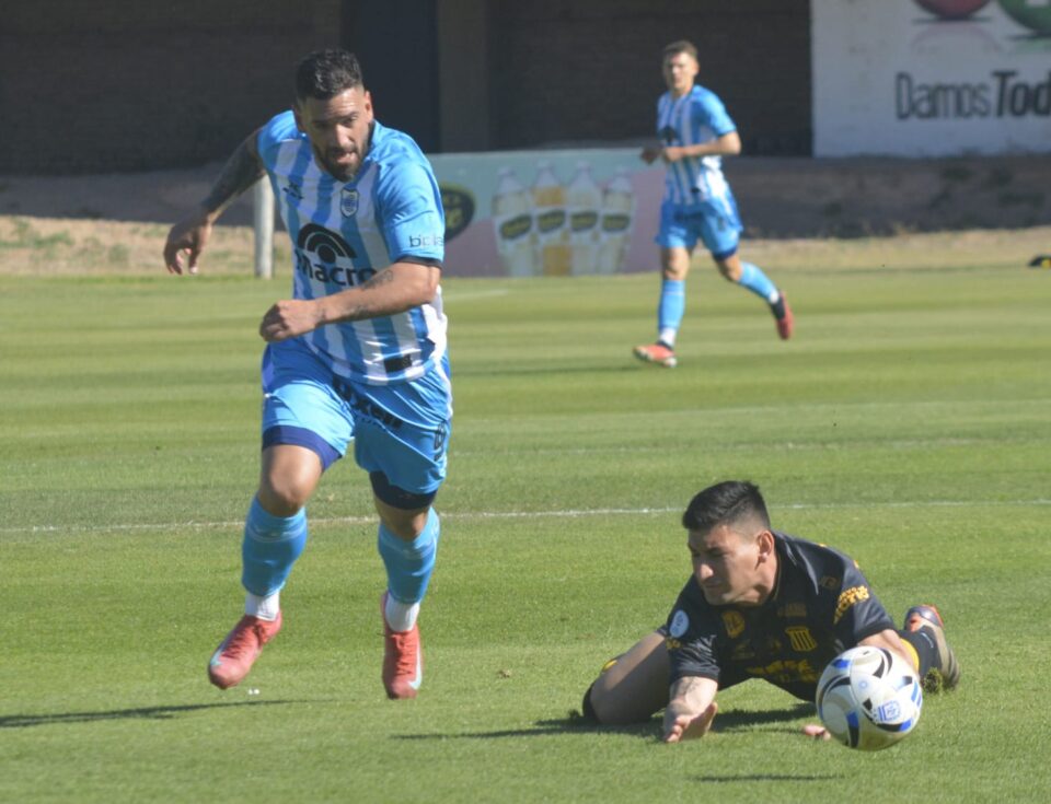 El «Lobo» jujeño se trae un valioso punto de tierras santiagueñas