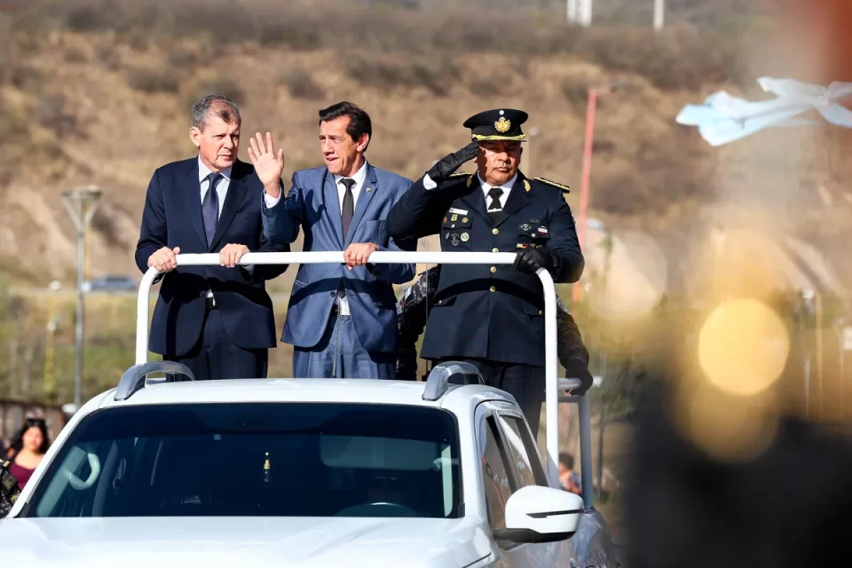 Sadir definió a la policía en su día, como «una institución importantísima para Jujuy»