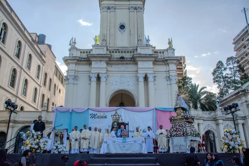 Jujeños honraron a su patrona, la virgen de Río Blanco y Paypaya