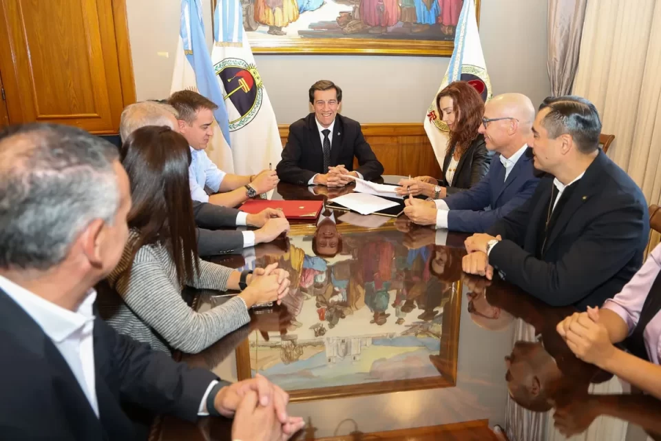 Sadir puso en funcionamiento el programa «Ahora Góndola Jubilados»