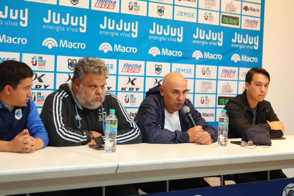 “Vamos a defender a Gimnasia con firmeza”, garantizó Walter Morales