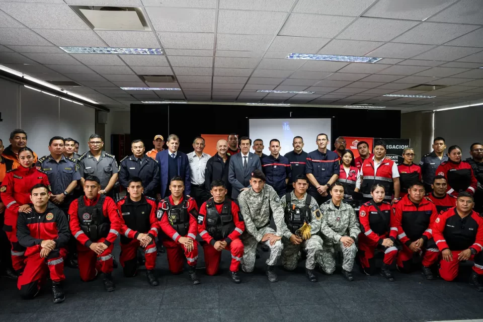 Sadir inició la Capacitación Internacional en Rescate Vehicular dictada por bomberos de Francia