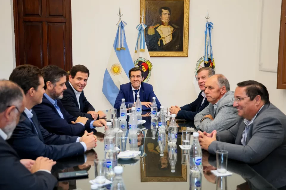 Sadir intercambió estrategias con el sector privado