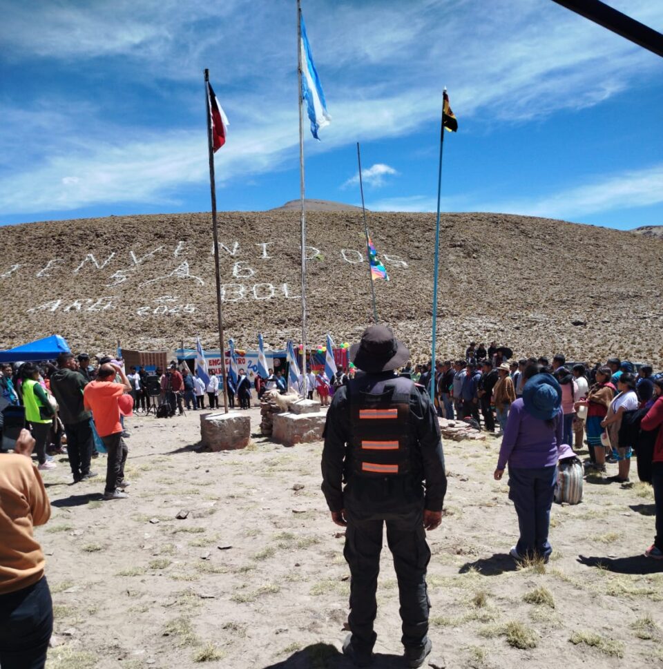 Se realizó el 5to. Encuentro Cultural Turístico Binacional en límite fronterizo