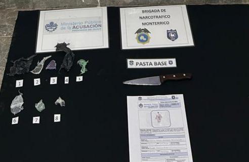 Allanamientos en El Carmen y Perico por venta de droga al menudeo