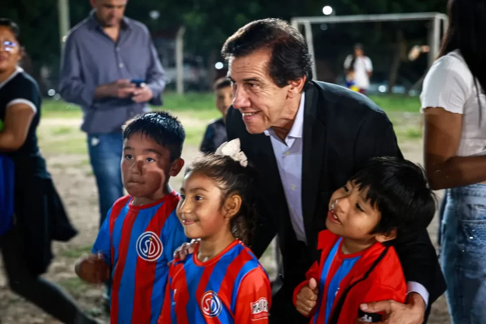 Carlos Sadir: «Apoyar el fortalecimiento de los clubes de toda la provincia»