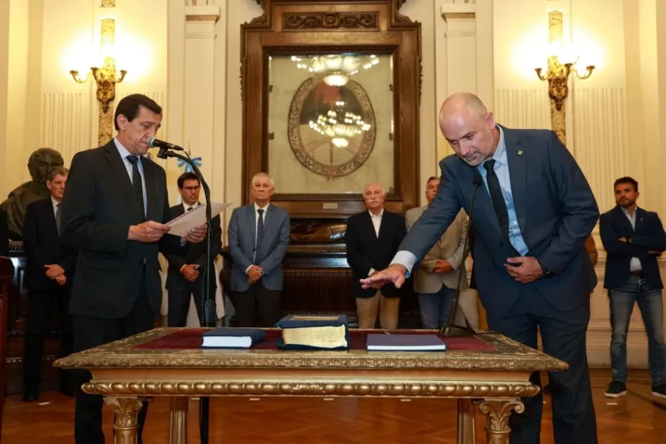Sadir tomó juramento al nuevo ministro de Minería