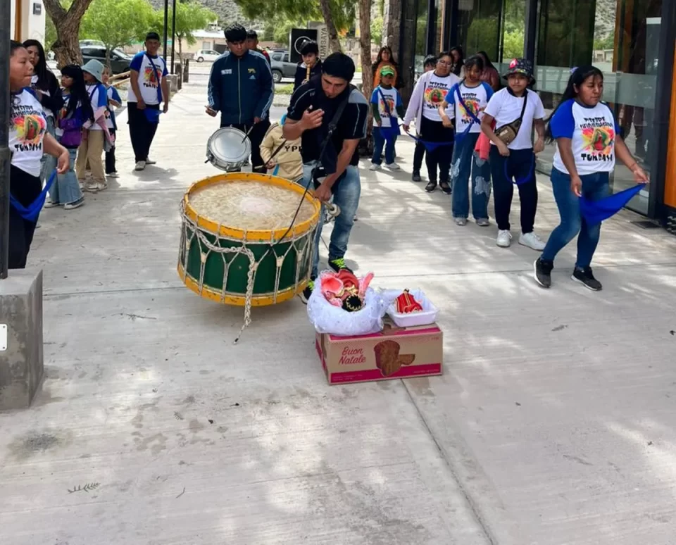 Gran lanzamiento de Pesebre en las estaciones del Tren Solar