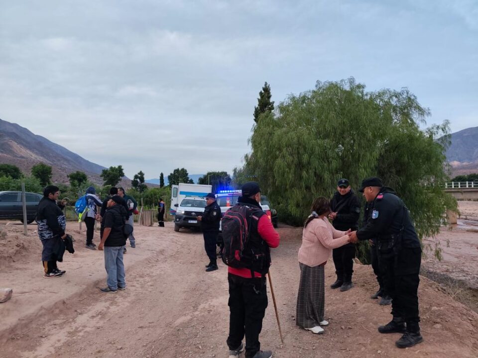 Rescataron a turista que se había extraviado en el cerro Paleta del Pintor