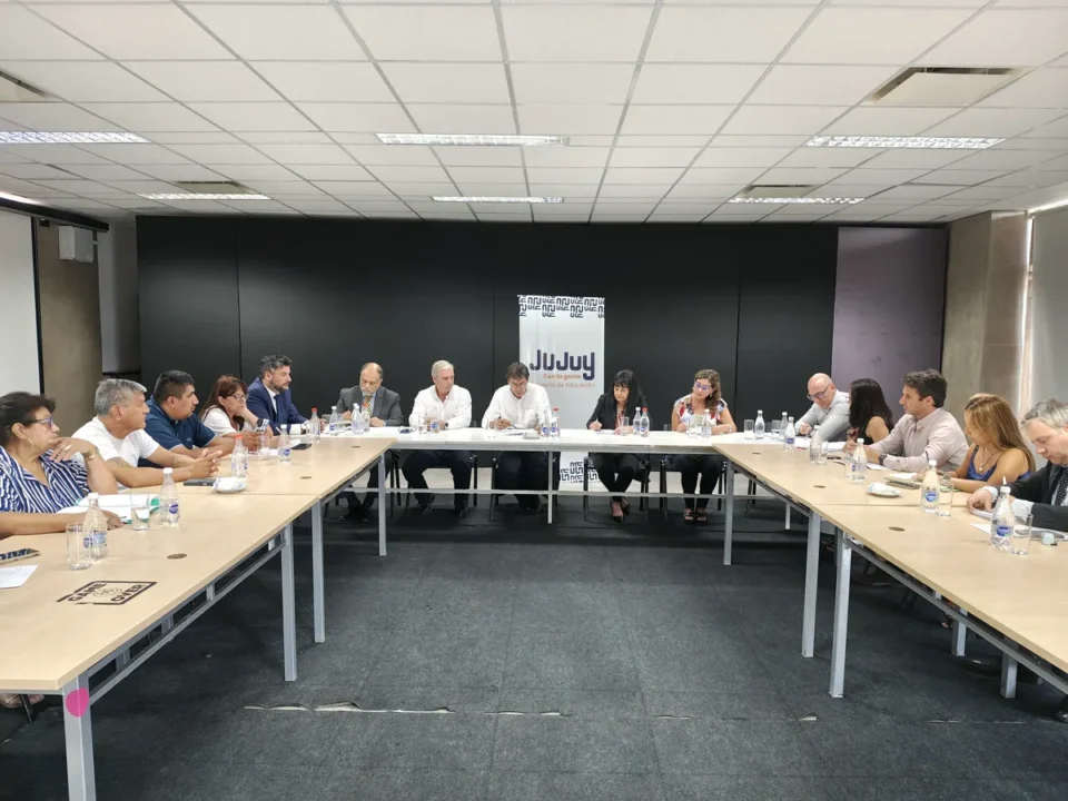 Paritarias: el Gobierno de Jujuy avanza en el diálogo con una amplia agenda